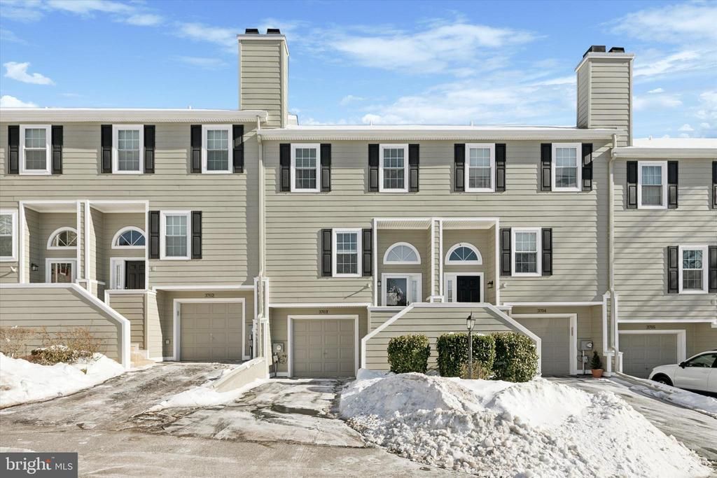 3703 Columbia Court Way, Unit 3703, Newtown Square, PA 19073 Main Photo