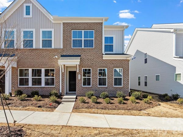 5869 Tuckaseegee Road, Unit 01, Charlotte, NC 28208