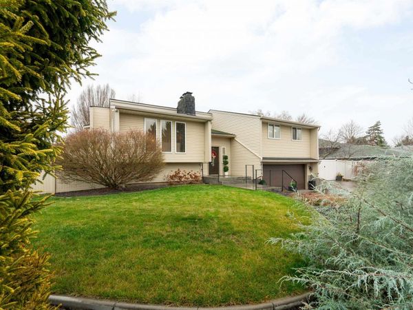 6315 S Moran Dr, Spokane, WA 99223