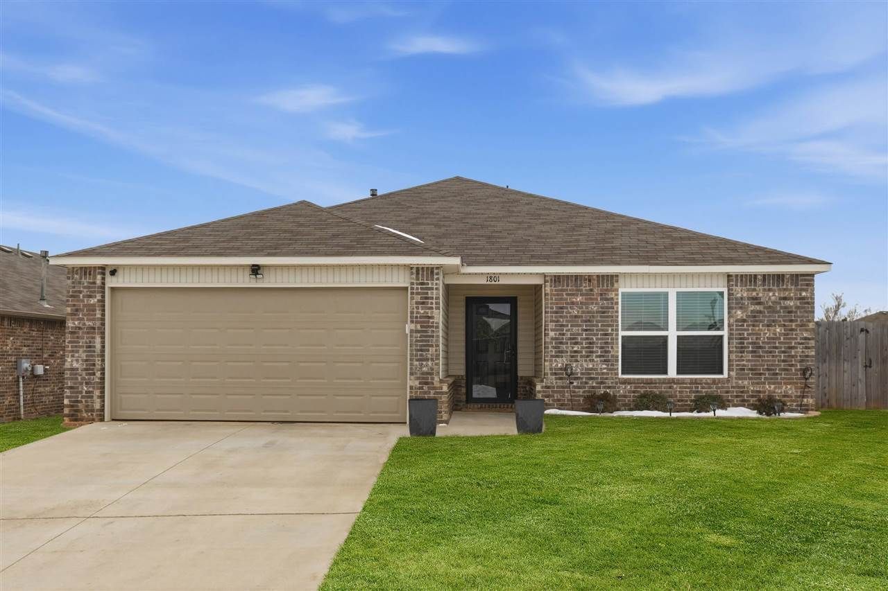 1801 E Brooke Ave, Stillwater, OK 74075 Main Photo