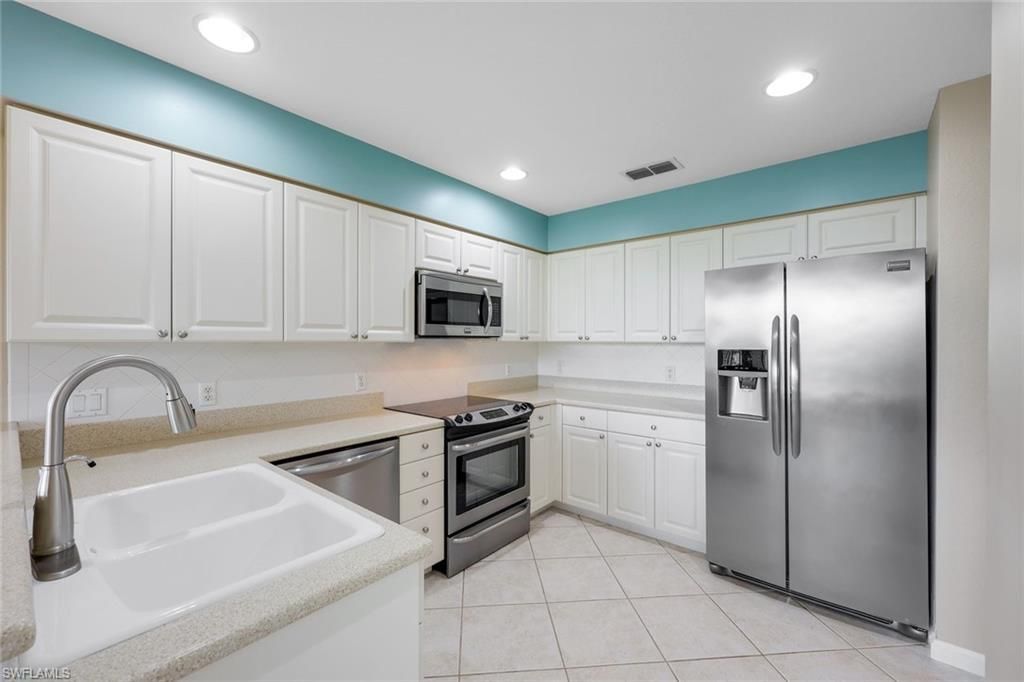 9261 Palmetto Ridge Dr, Unit 102, Estero, FL 34135 Photo