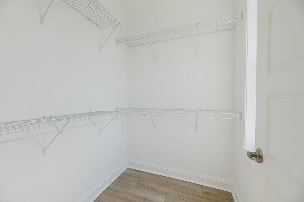 1419 Hunters Rest Dr. Photo 33