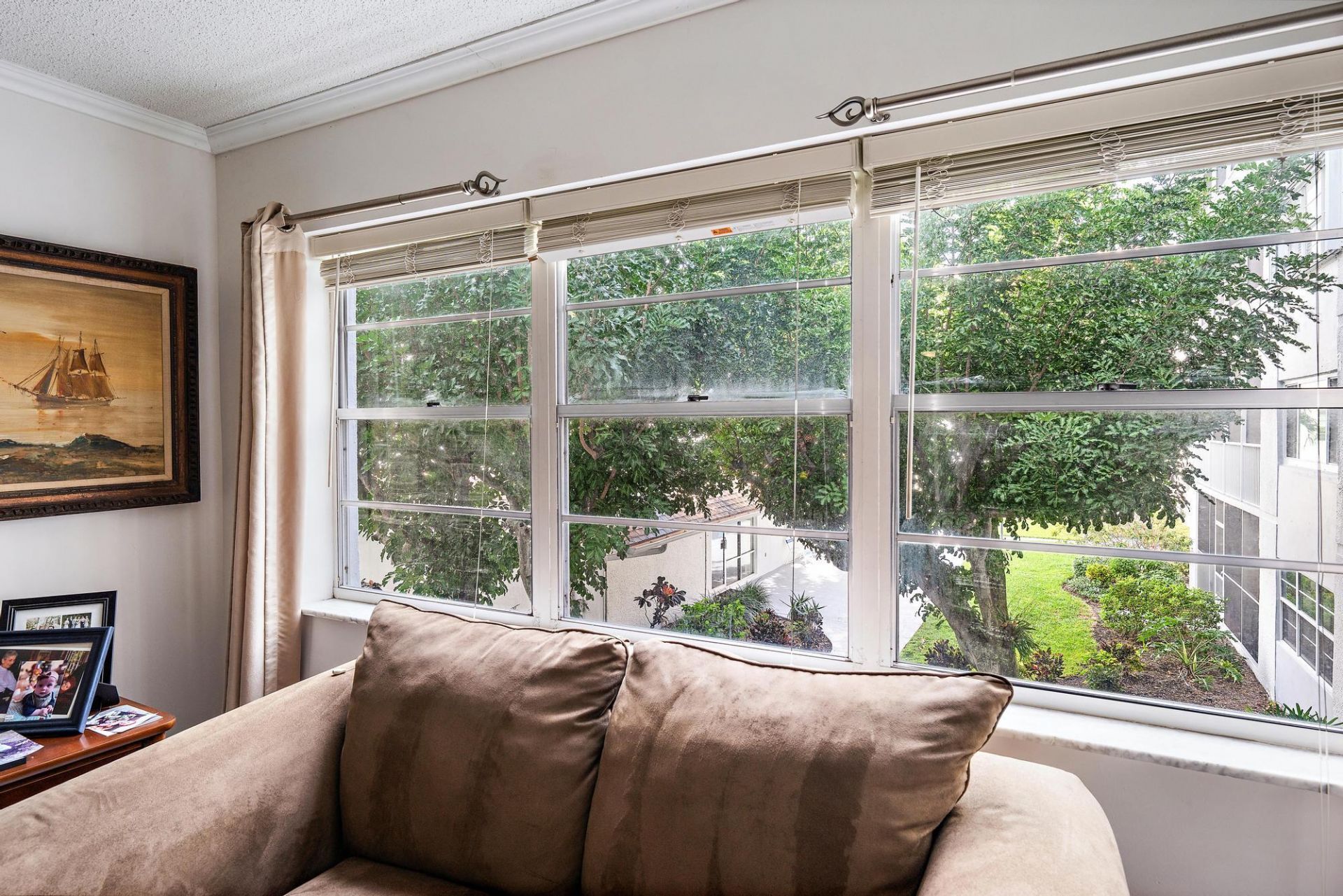 1516 S Lakeside Drive, Unit 207, Lake Worth Beach, FL 33460 Photo