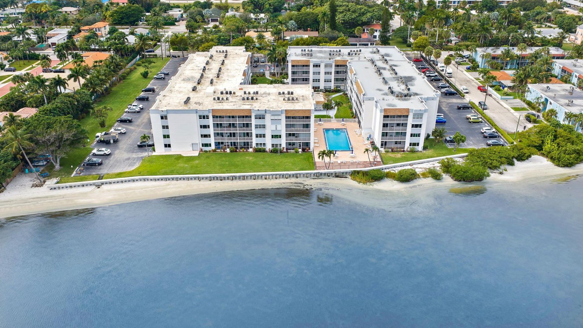 1516 S Lakeside Drive, Unit 207, Lake Worth Beach, FL 33460 Photo