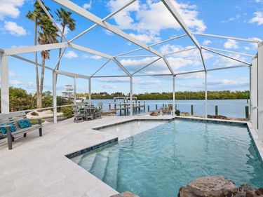 611 S CASEY KEY ROAD, NOKOMIS, FL 34275