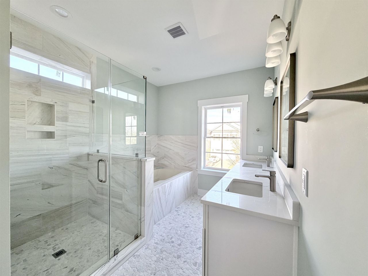 868 Crystal Water Way Photo 15