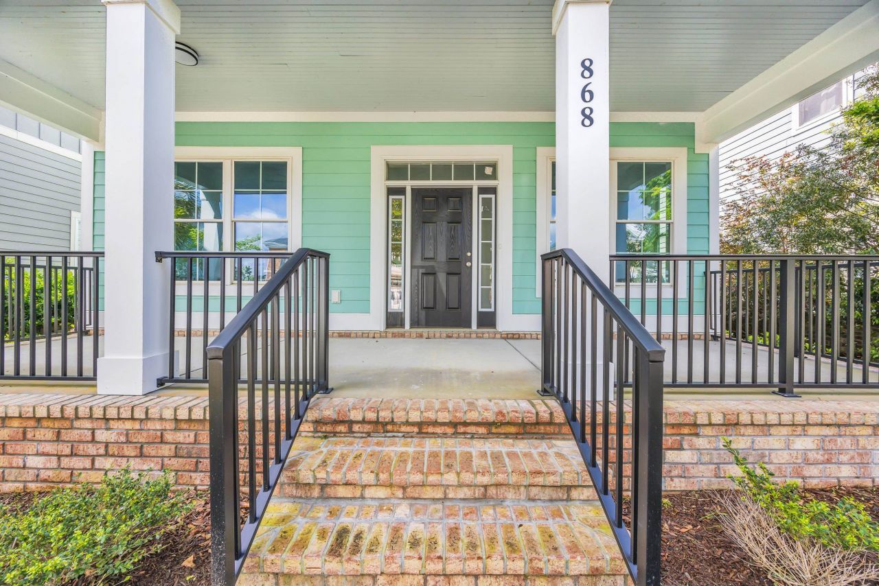 868 Crystal Water Way Photo 21