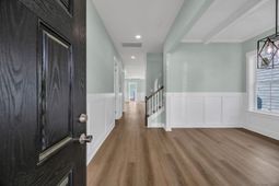 868 Crystal Water Way photo 4