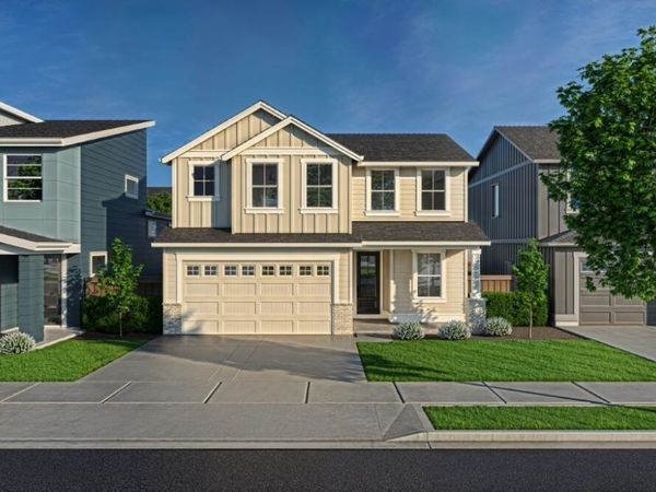 3915 NE Oakside Lp, Bend, OR 97701