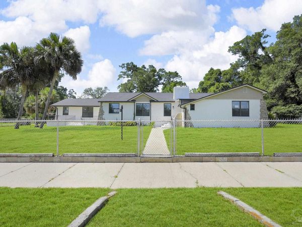 1301 W Lee St, Pensacola, FL 32501
