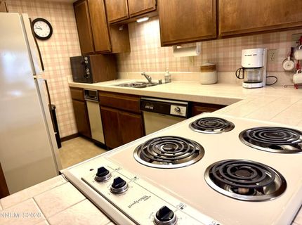 333 Ski Way, Unit 282, Incline Village, NV 89451 Photo