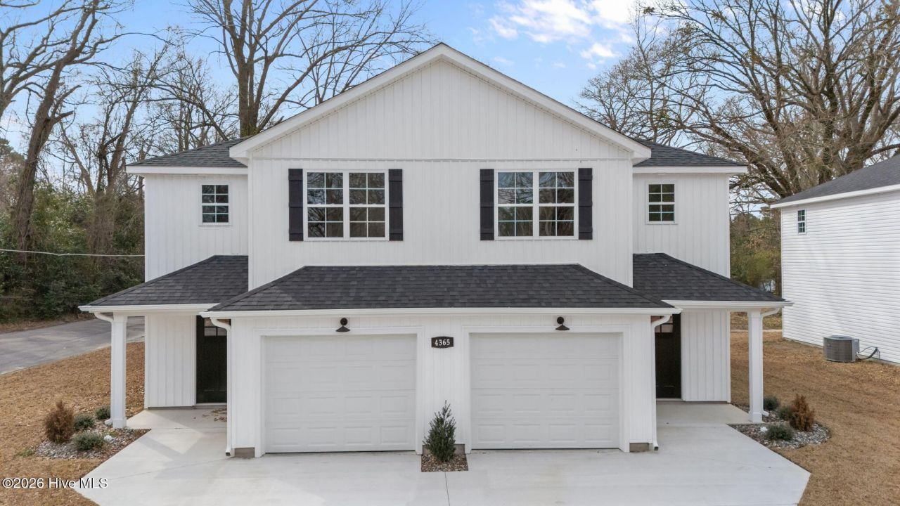 4365 W Pine Street, Unit B, Farmville, NC 27828 Main Photo