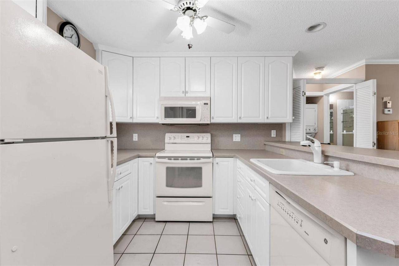 25100 Sandhill Boulevard, Unit 201, Punta Gorda, FL 33983 Photo