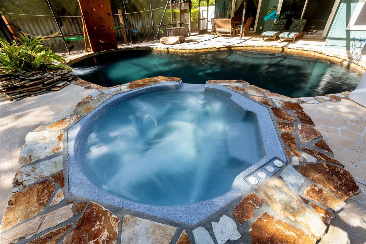 2921 NW 24th Terrace, Gainesville, FL 32605 Photo