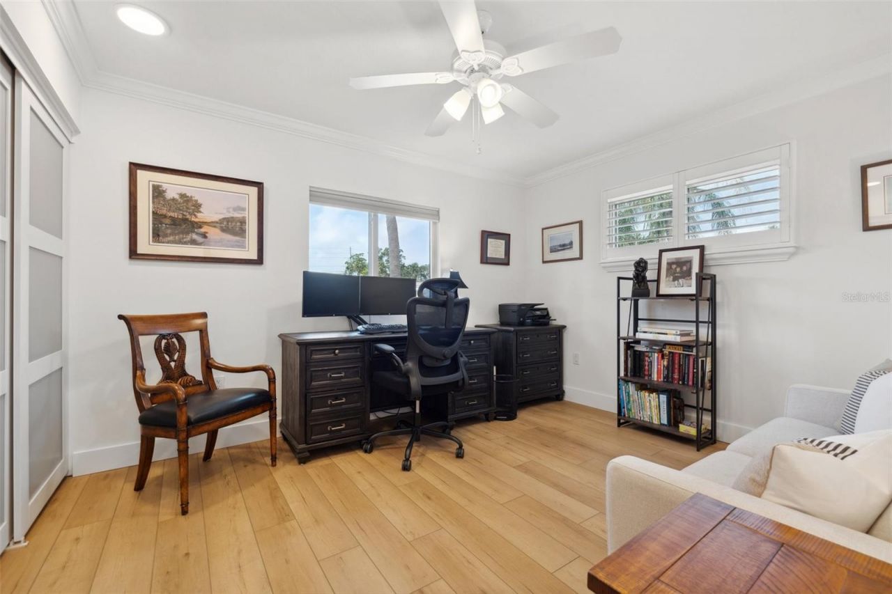 1424 47th Avenue Ne, Saint Petersburg, FL 33703 Photo