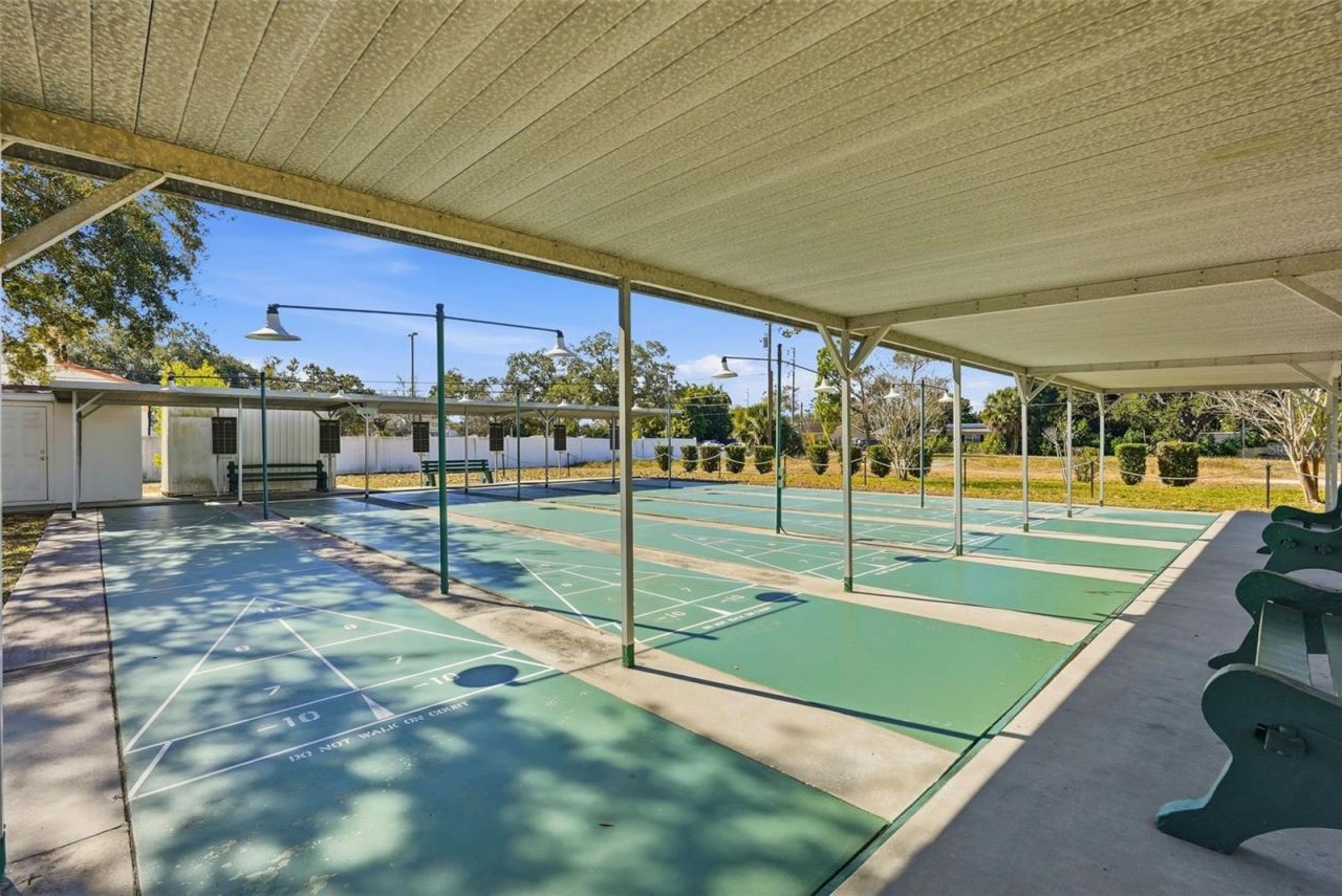 5664 40th Terrace N, Unit 430, Kenneth City, FL 33709 Photo