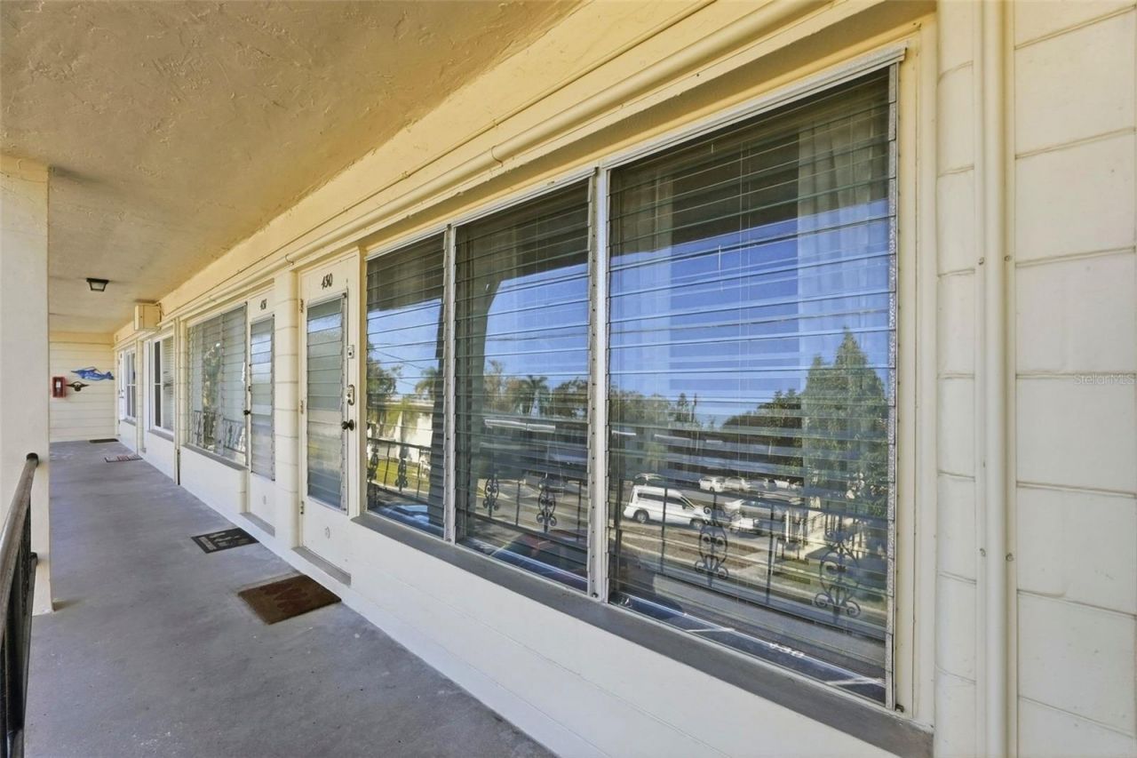 5664 40th Terrace N, Unit 430, Kenneth City, FL 33709 Photo