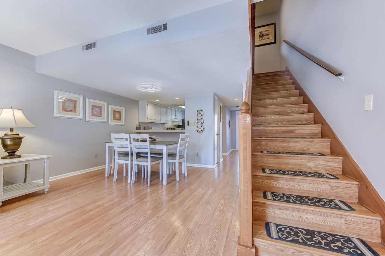 816 9th Ave. S Photo 19