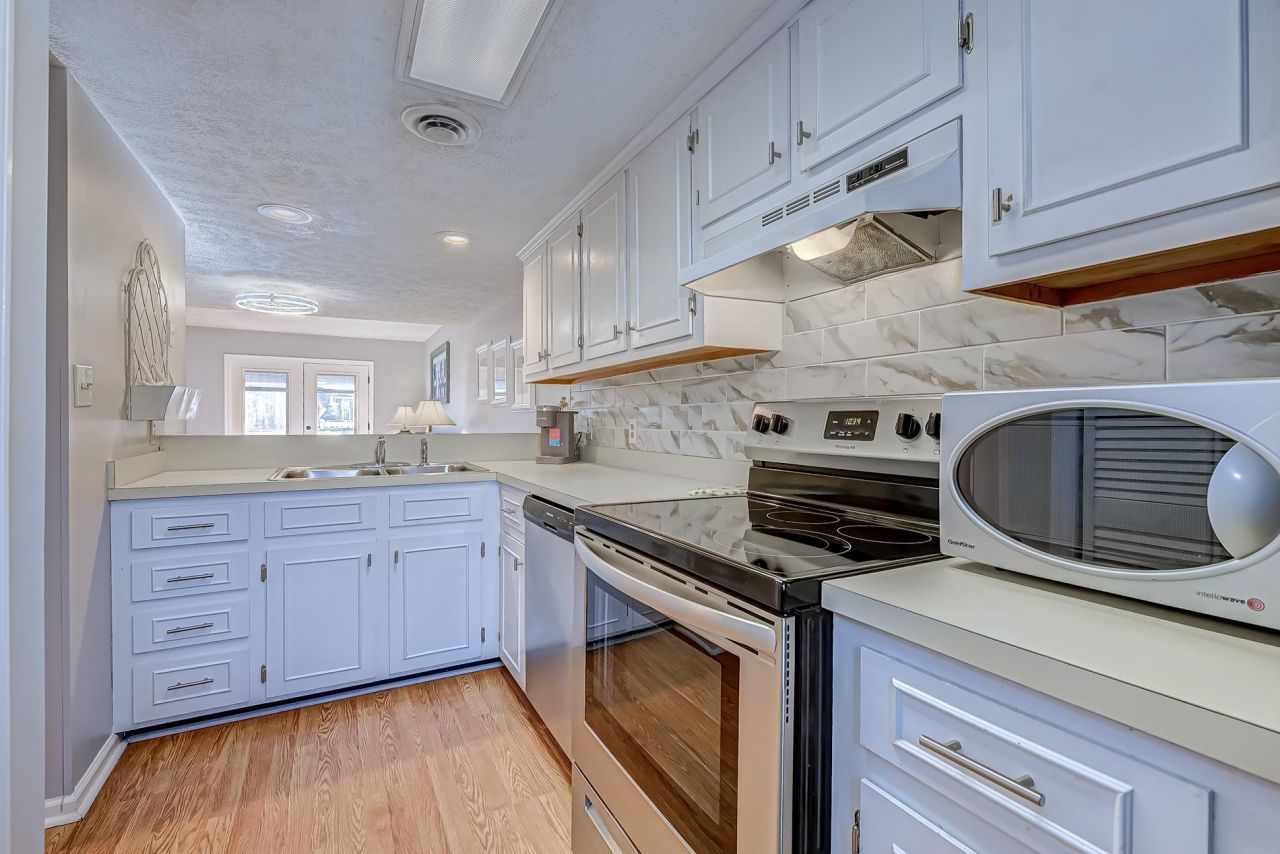 816 9th Ave. S Photo 7