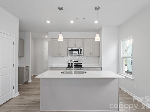 5865 Tuckaseegee Road, Unit 02, Charlotte, NC 28208