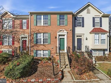 6203 ABBOTTSBURY ROW, ALEXANDRIA, VA 22315