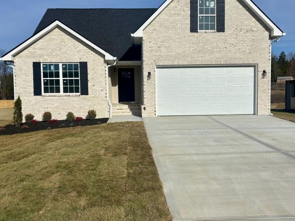 377 Eastland Park Drive, Blaine, TN 37709