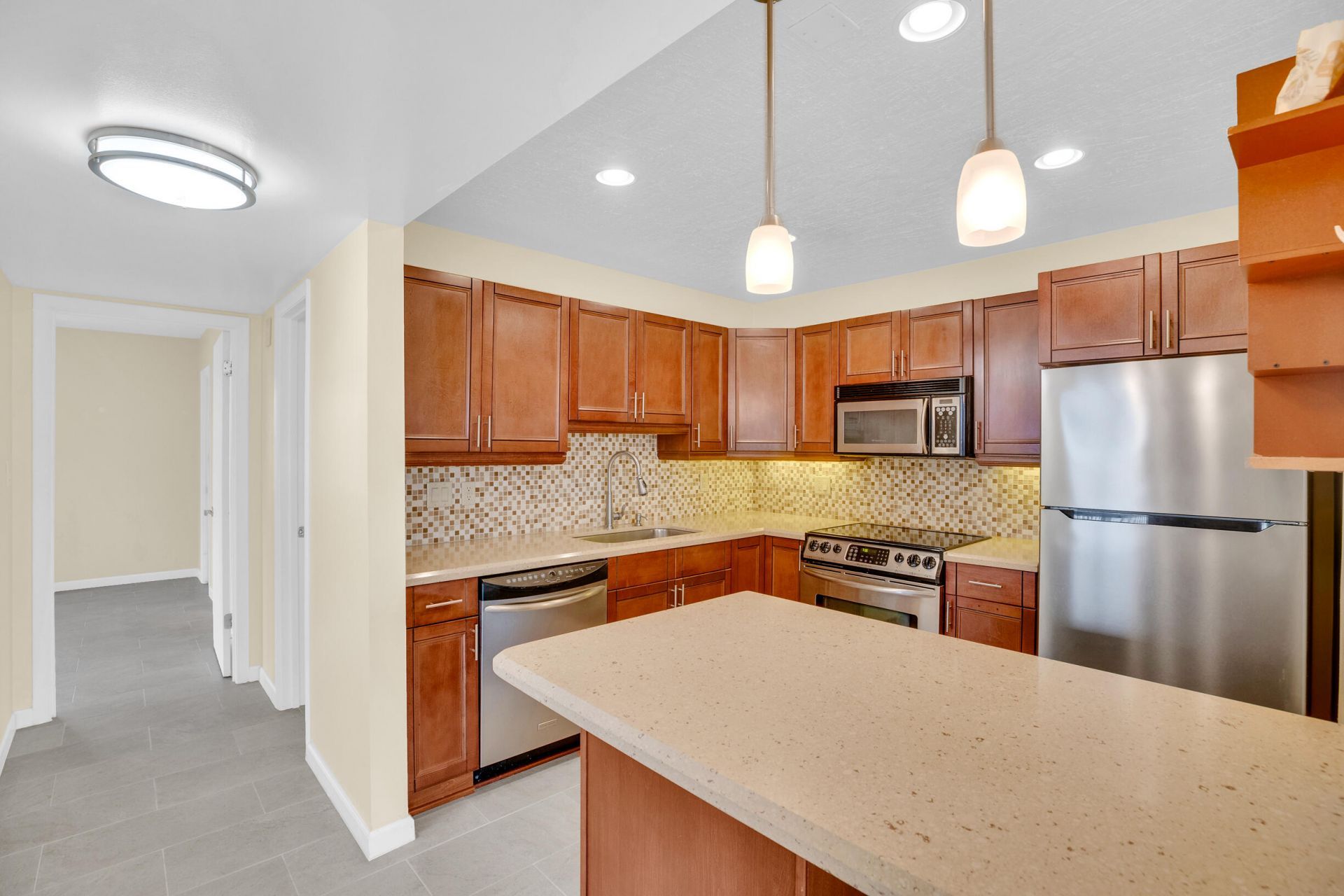 2050 Oleander Boulevard, Unit 5-301, Fort Pierce, FL 34950 Photo