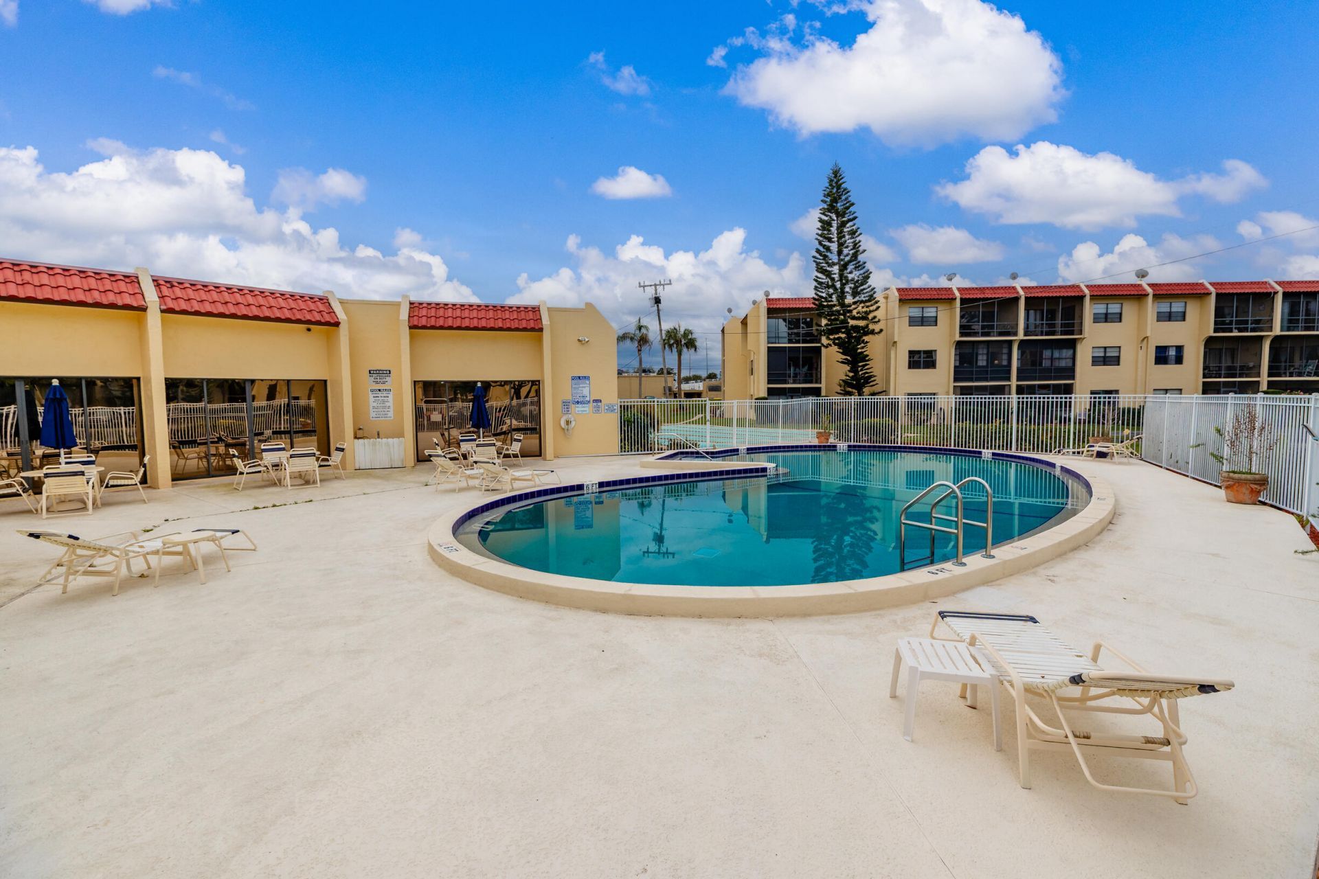 2050 Oleander Boulevard, Unit 5-301, Fort Pierce, FL 34950 Photo