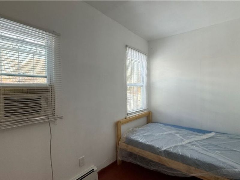 1736 E 47th Street, Cleveland, OH 44103 Photo 4