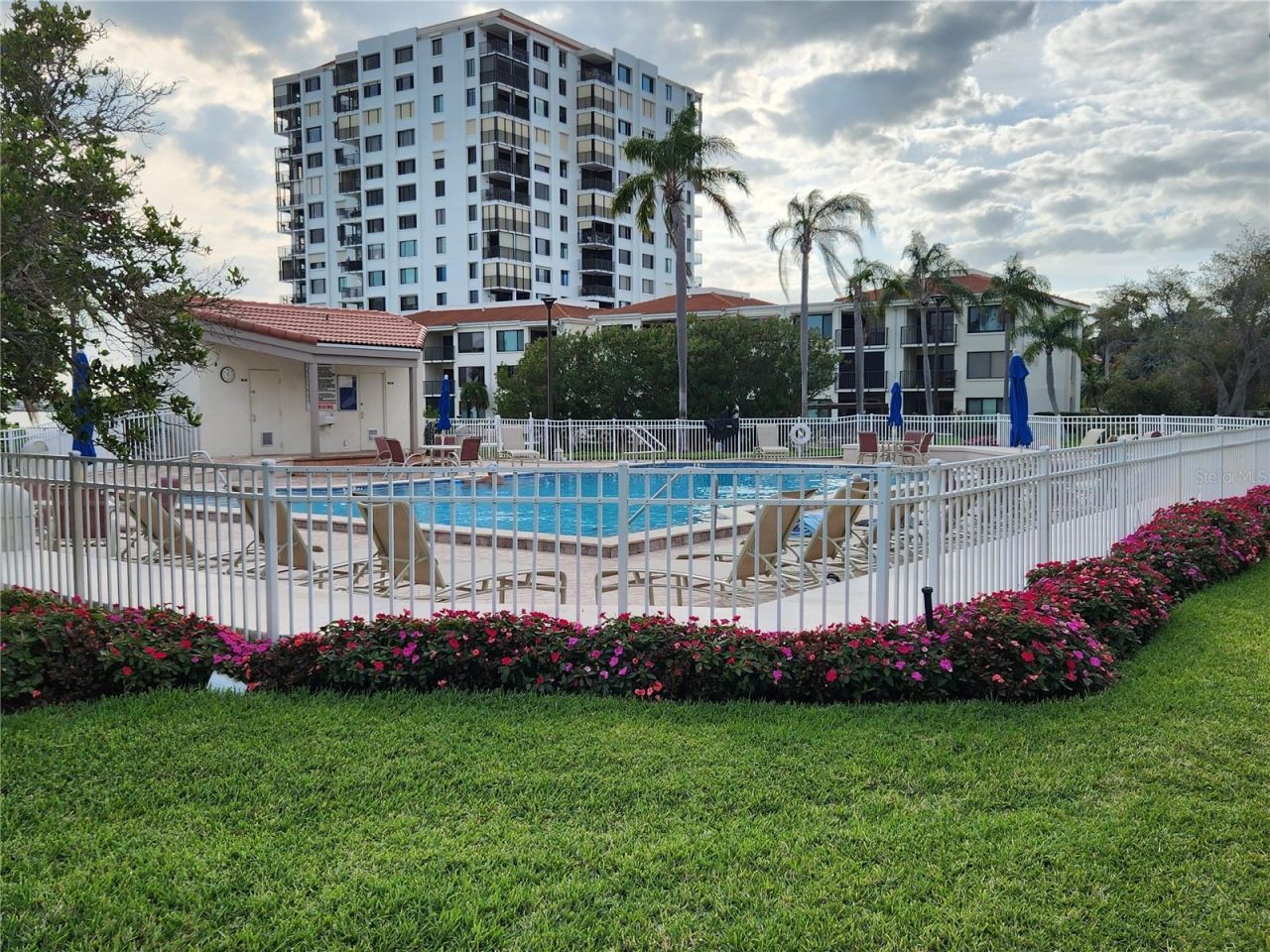 6291 Bahia Del Mar Circle, Unit 110, Saint Petersburg, FL 33715 Photo