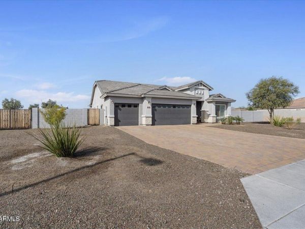 2438 S 218Th Drive, Buckeye, AZ 85326
