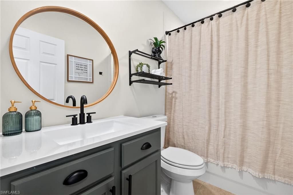 9530 Roundstone Cir, Fort Myers, FL 33967 Photo