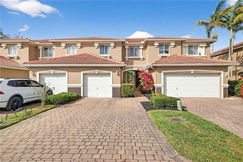 9530 Roundstone Cir, Fort Myers, FL 33967 Photo