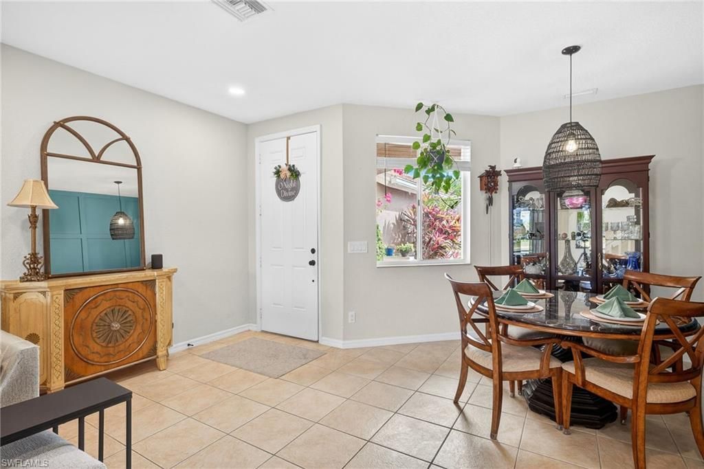 9530 Roundstone Cir, Fort Myers, FL 33967 Photo