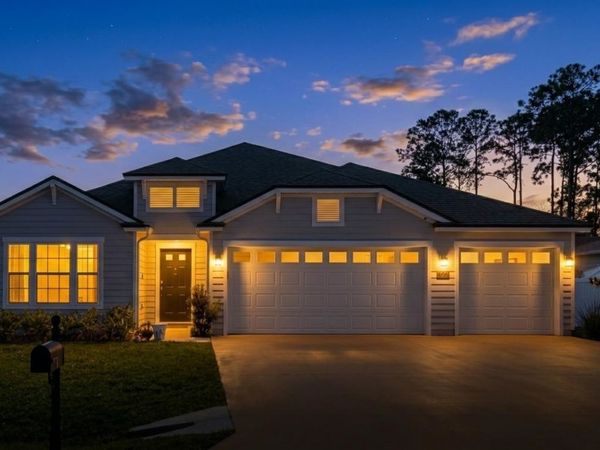46 Pitt Ln, Palm Coast, FL 32164