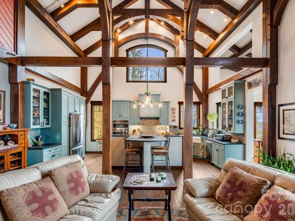 2223 Scarlet Ridge, Sylva, NC 28779