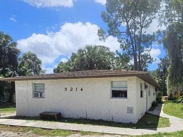 5214 Sholtz ST, Unit A+B, NAPLES, FL 34113