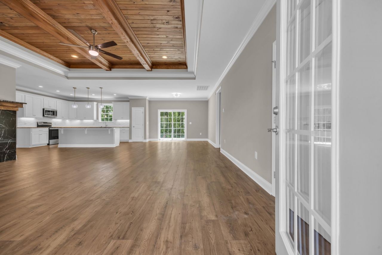 1151 Bear Lake Dr. Photo 4