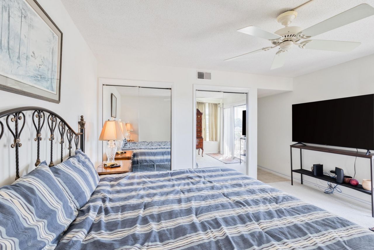 4390 Bimini Ct. Photo 18