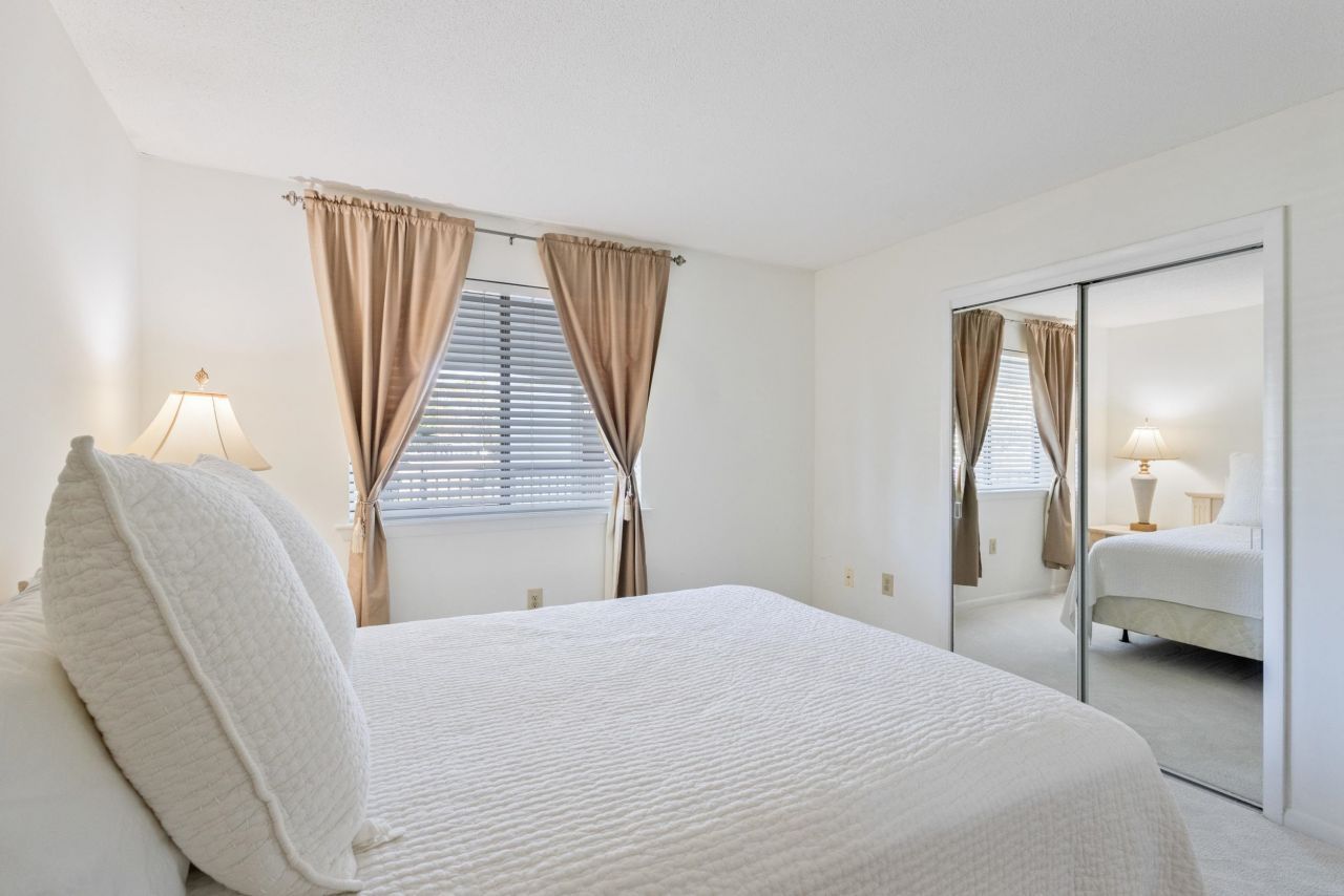 4390 Bimini Ct. Photo 23