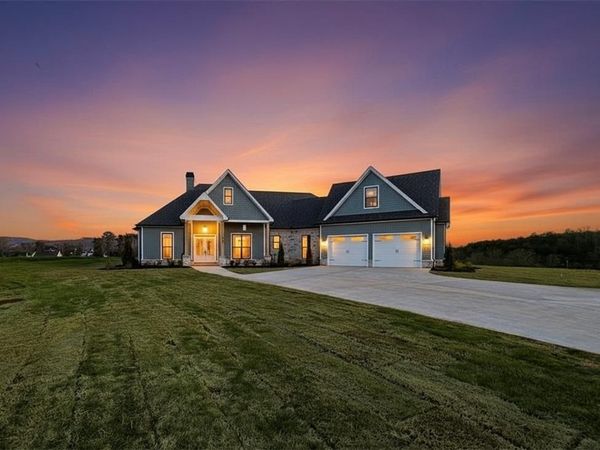 303 Eminence Peak, Rydal, GA 30171