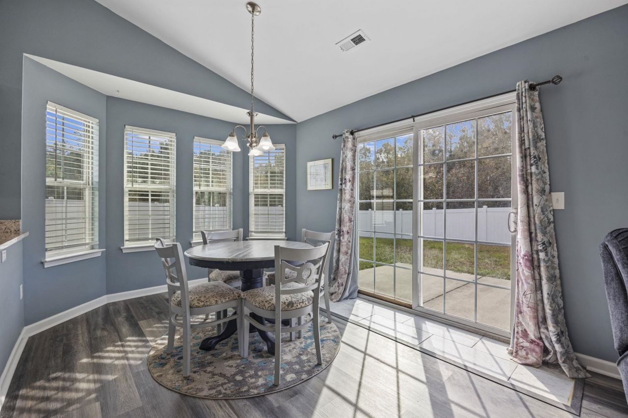 505 S View Ct. Photo 13