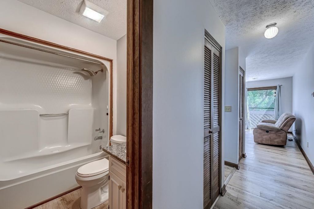 214 Maison Dr. Photo 17