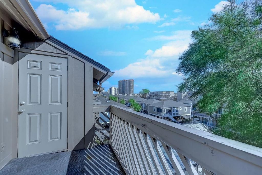 214 Maison Dr. Photo 23