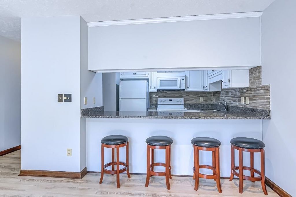 214 Maison Dr. Photo 5