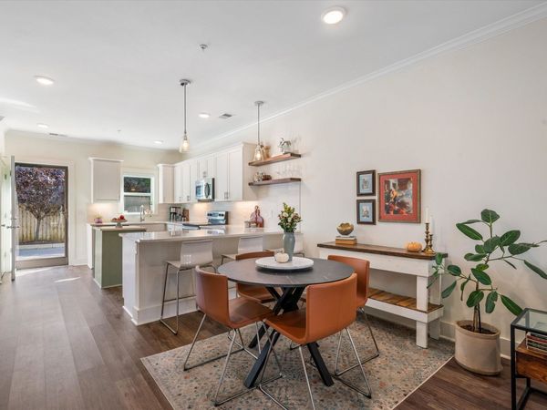 1625 MONROE AVE, Unit 4, Memphis, TN 38104