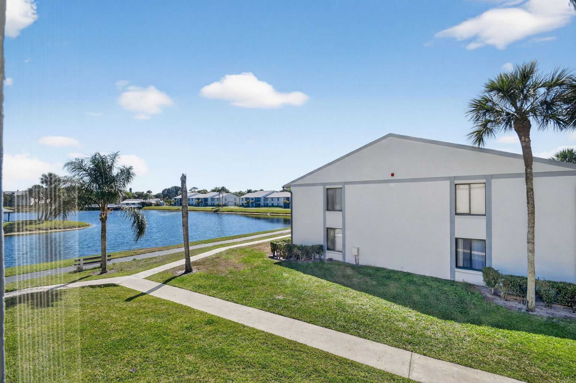 1005 Green Pine Blvd H-2, West Palm Beach, FL 33409 Photo