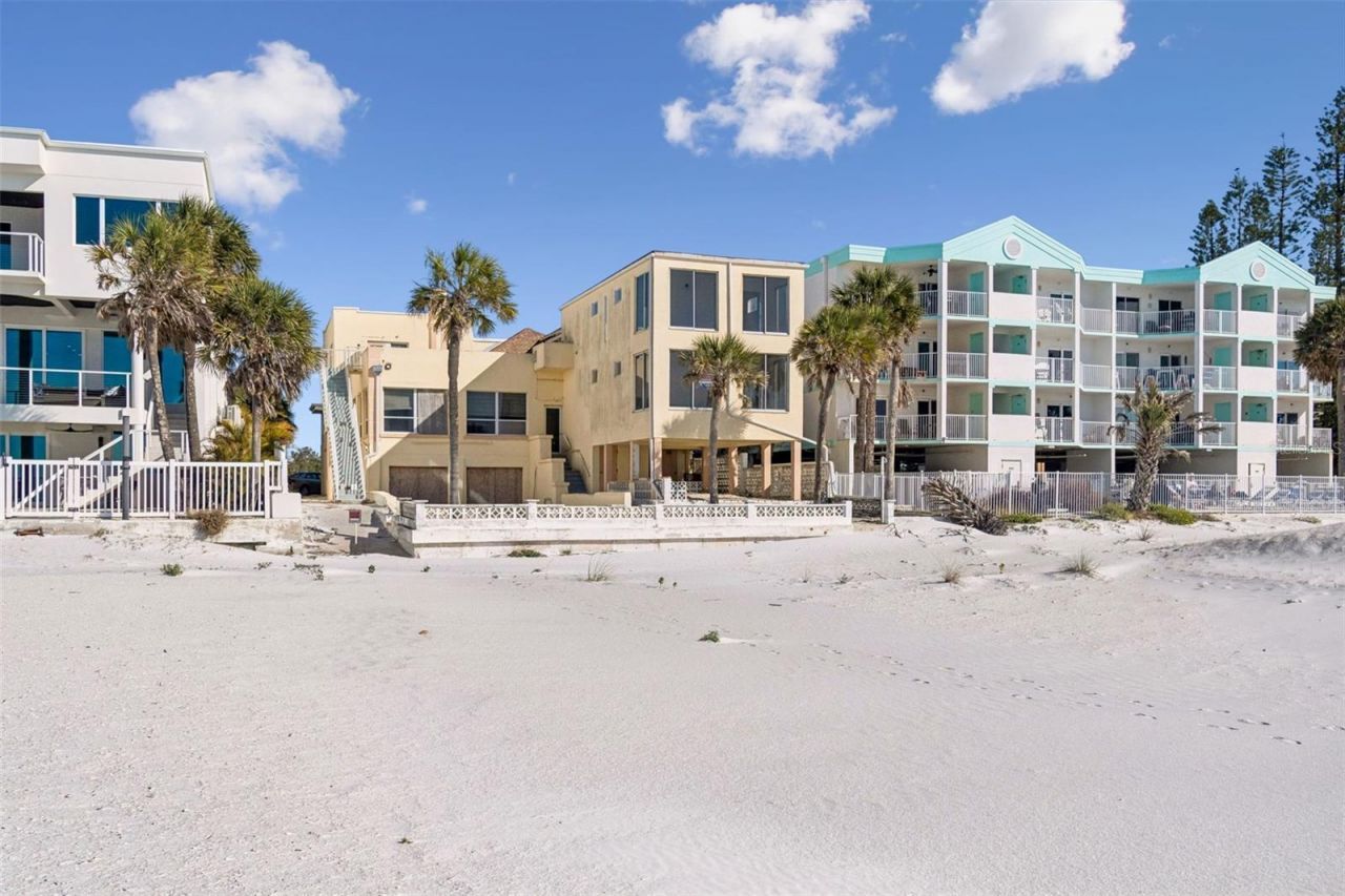 30 Gulf Boulevard, Indian Rocks Beach, FL 33785 Photo