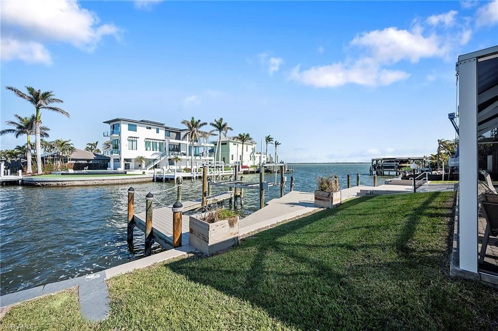 49 Fairview Blvd, Fort Myers Beach, FL 33931 Photo