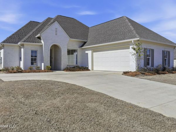 481 Aurora Circle, Canton, MS 39046
